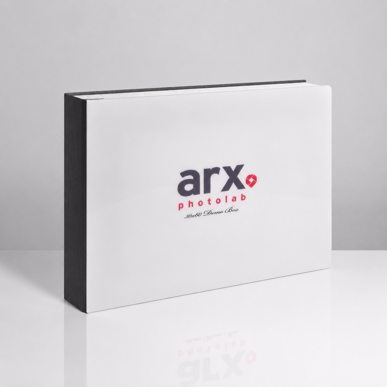 Κλειστό Demo Box παρουσίασης άλμπουμ από την Arx Photolab